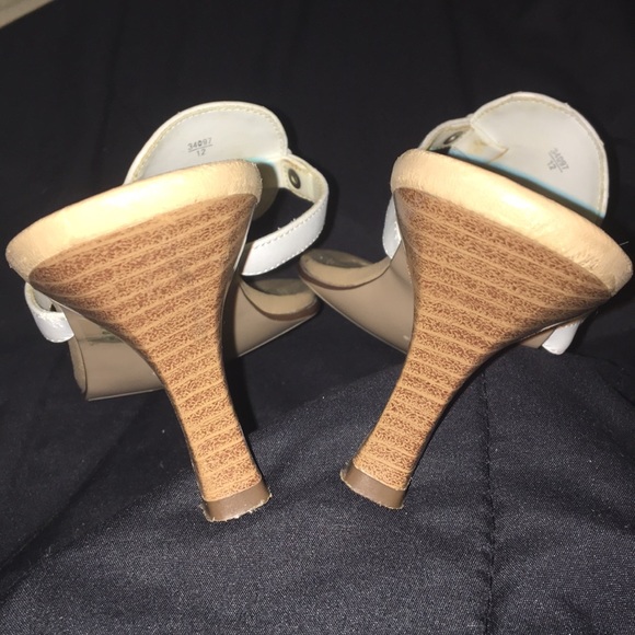 Fioni - Picture 3 of 5